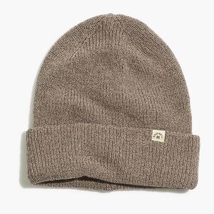 Madewell resourced Beanie in Coastal Granite
